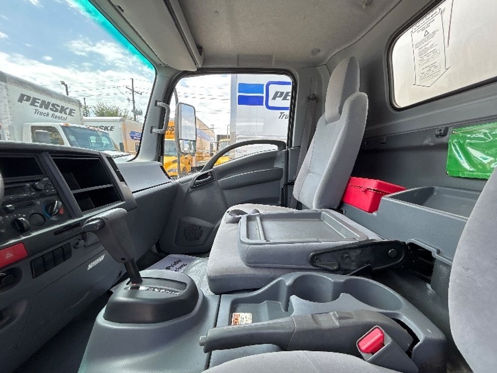 Light Duty Box Truck-Light and Medium Duty Trucks-Isuzu-2020-NPR EFI-Hammond-LA-68,192\n\t\tmiles-$ 42,750 - Image 19