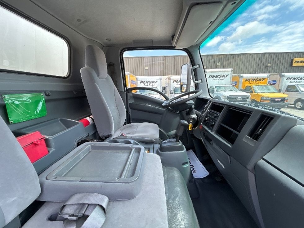Light Duty Box Truck-Light and Medium Duty Trucks-Isuzu-2020-NPR EFI-Hammond-LA-68,192\n\t\tmiles-$ 42,750 - Image 22