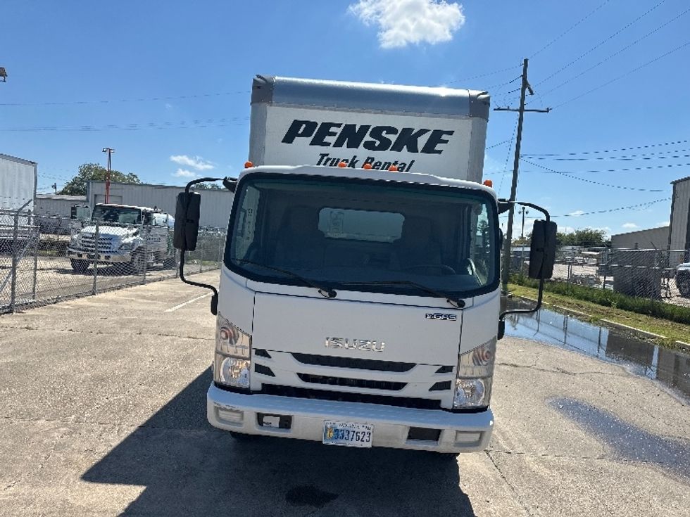 2020 Isuzu NPR photo 2