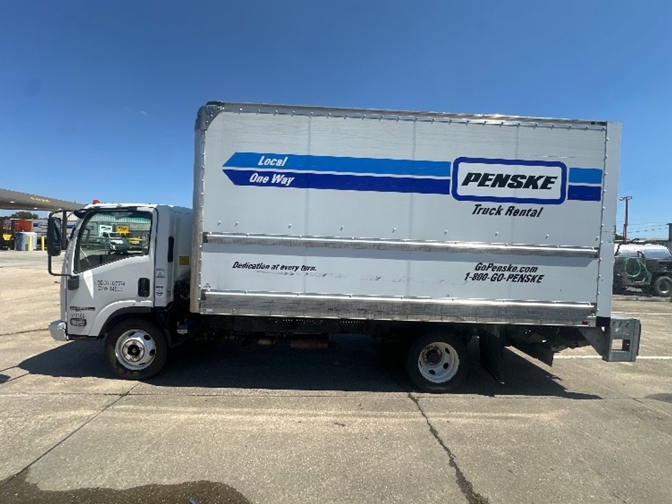 2020 Isuzu NPR photo 4