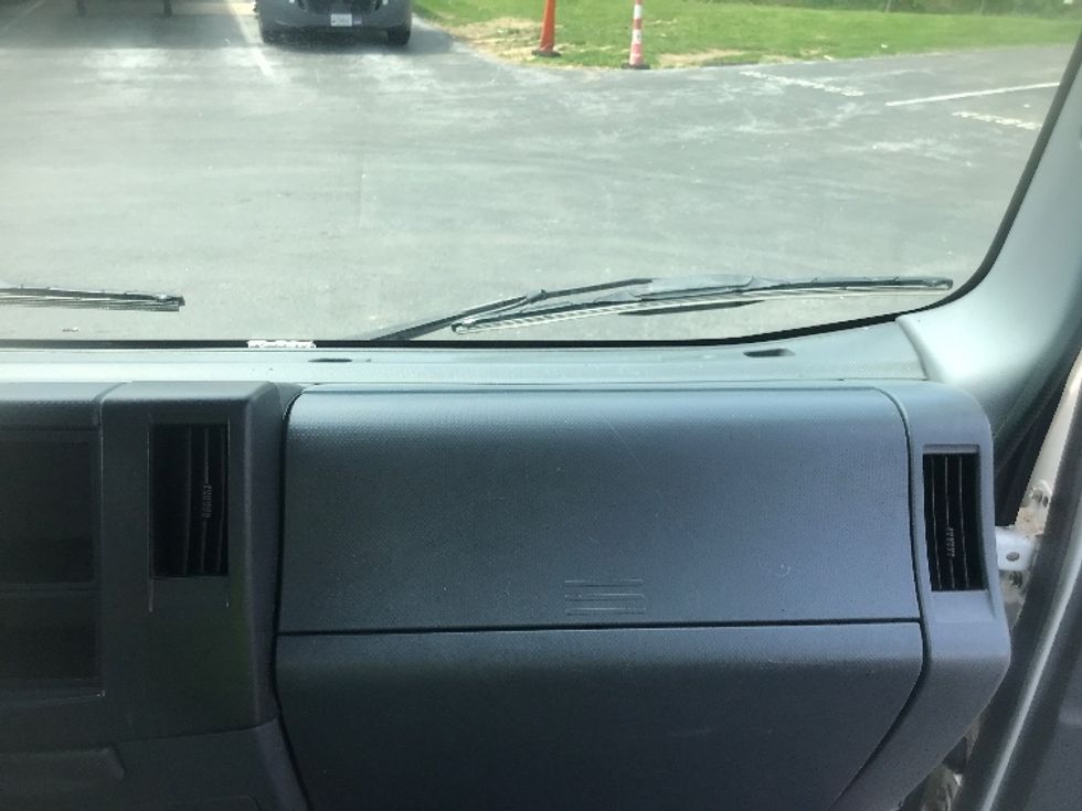 Light Duty Box Truck-Light and Medium Duty Trucks-Isuzu-2020-NPR EFI-Harrisburg-PA-105,250\n\t\tmiles-$ 18,500 - Image 21