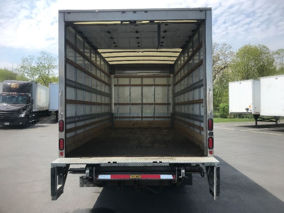 Light Duty Box Truck-Light and Medium Duty Trucks-Isuzu-2020-NPR EFI-Harrisburg-PA-105,250\n\t\tmiles-$ 18,500 - Image 8