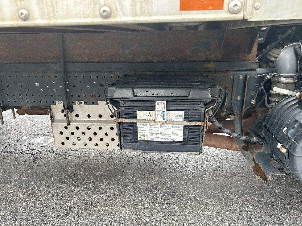 Light Duty Box Truck-Light and Medium Duty Trucks-Isuzu-2020-NPR EFI-Hazleton-PA-88,084\n\t\tmiles-$ 40,750 - Image 25