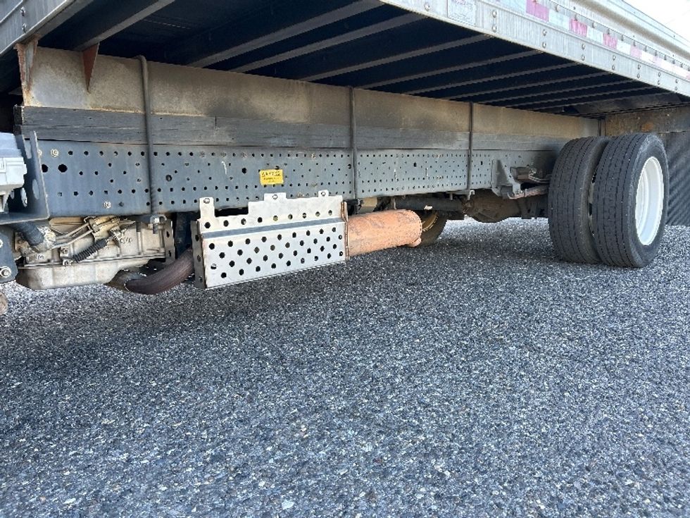 Light Duty Box Truck-Light and Medium Duty Trucks-Isuzu-2020-NPR EFI-Homewood-AL-91,564\n\t\tmiles-$ 38,750 - Image 5