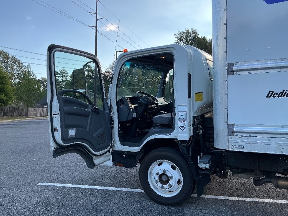 Light Duty Box Truck-Light and Medium Duty Trucks-Isuzu-2020-NPR EFI-Homewood-AL-94,586\n\t\tmiles-$ 40,000 - Image 16