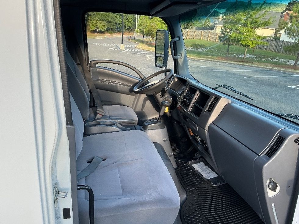 Light Duty Box Truck-Light and Medium Duty Trucks-Isuzu-2020-NPR EFI-Homewood-AL-94,586\n\t\tmiles-$ 40,000 - Image 22