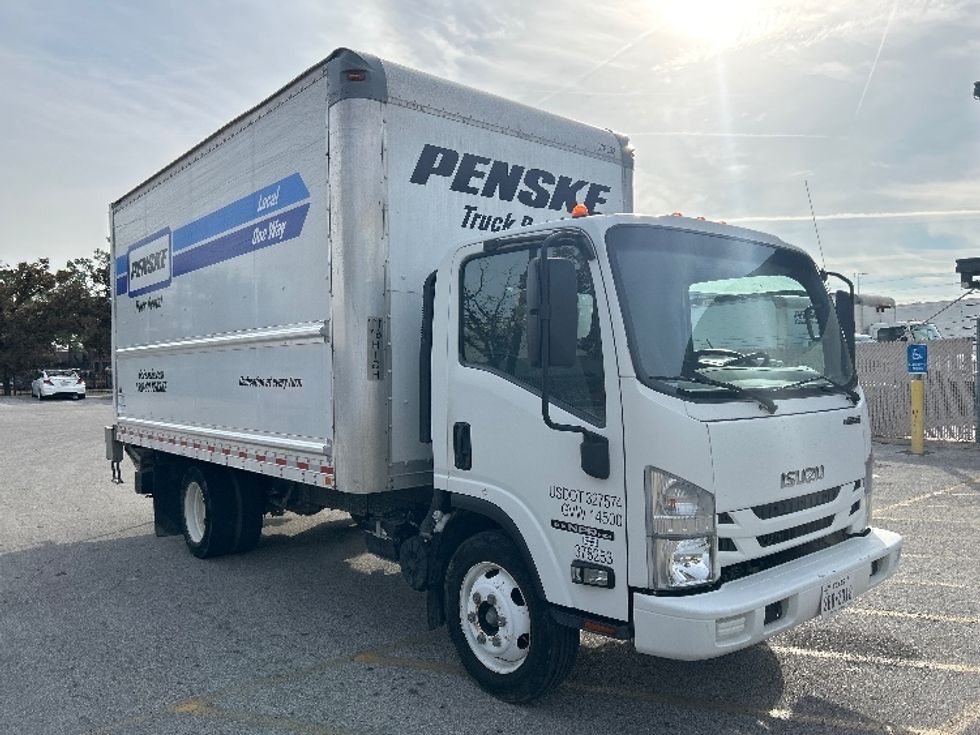 Light Duty Box Truck-Light and Medium Duty Trucks-Isuzu-2020-NPR EFI-Houston-TX-102,210\n\t\tmiles-$ 38,500 - Image 1