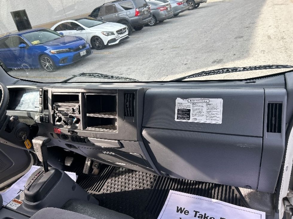 Light Duty Box Truck-Light and Medium Duty Trucks-Isuzu-2020-NPR EFI-Houston-TX-102,210\n\t\tmiles-$ 38,500 - Image 21