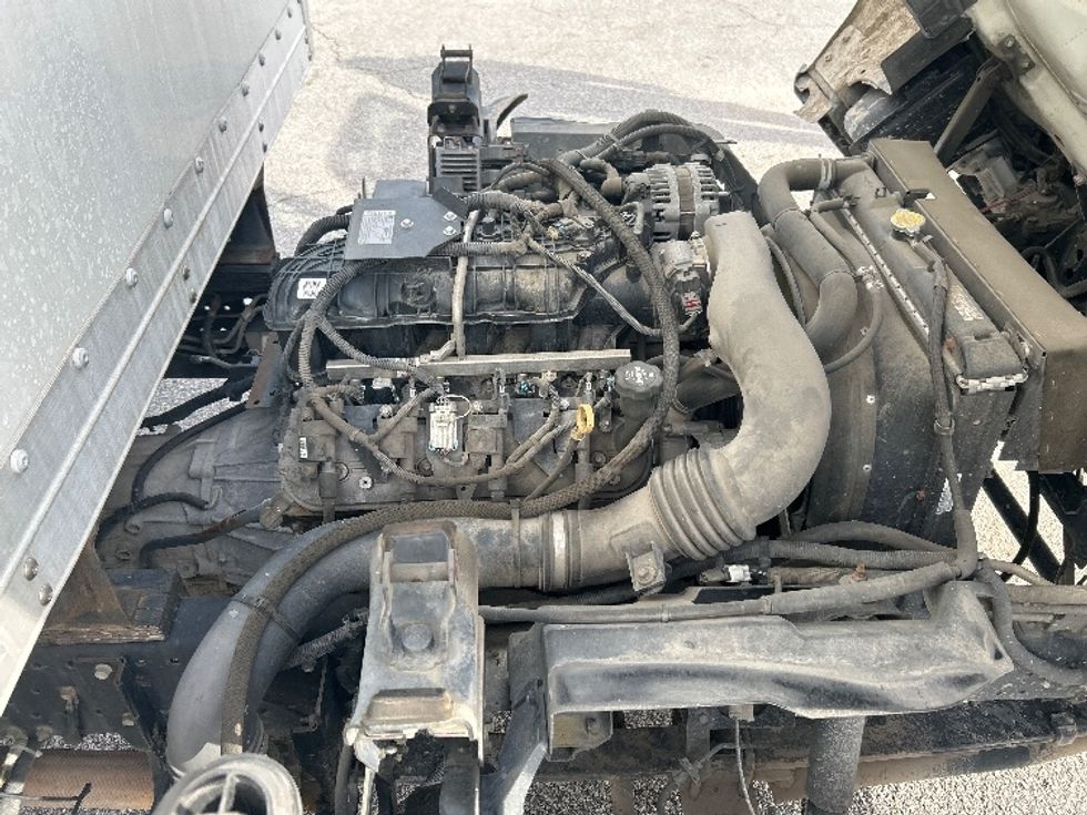 Light Duty Box Truck-Light and Medium Duty Trucks-Isuzu-2020-NPR EFI-Houston-TX-102,210\n\t\tmiles-$ 38,500 - Image 23