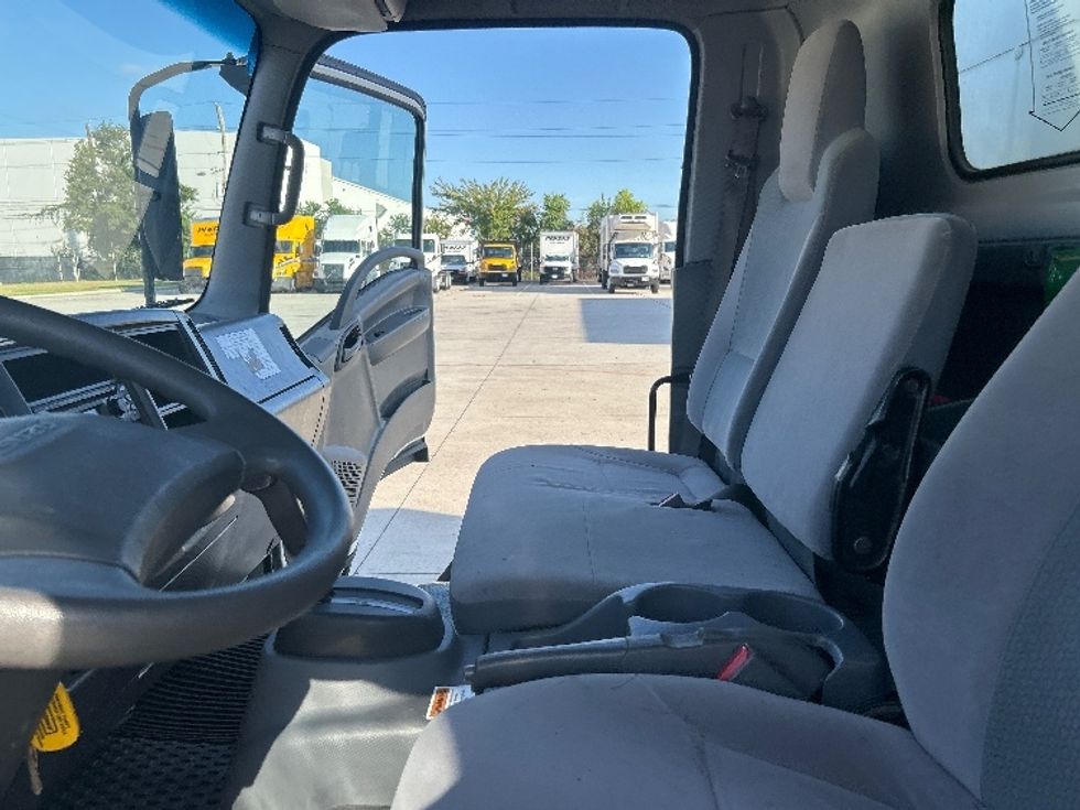 Light Duty Box Truck-Light and Medium Duty Trucks-Isuzu-2020-NPR EFI-Houston-TX-68,497\n\t\tmiles-$ 42,750 - Image 19