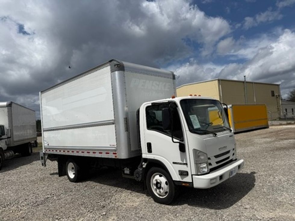 Light Duty Box Truck-Light and Medium Duty Trucks-Isuzu-2020-NPR EFI-Hueytown-AL-125,228\n\t\tmiles-$ 35,750 - Image 1