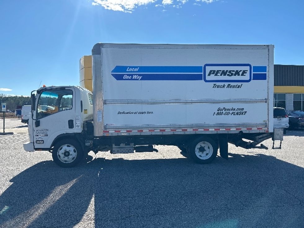 Light Duty Box Truck-Light and Medium Duty Trucks-Isuzu-2020-NPR EFI-Huntington-WV-138,067\n\t\tmiles-$ 34,500 - Image 3