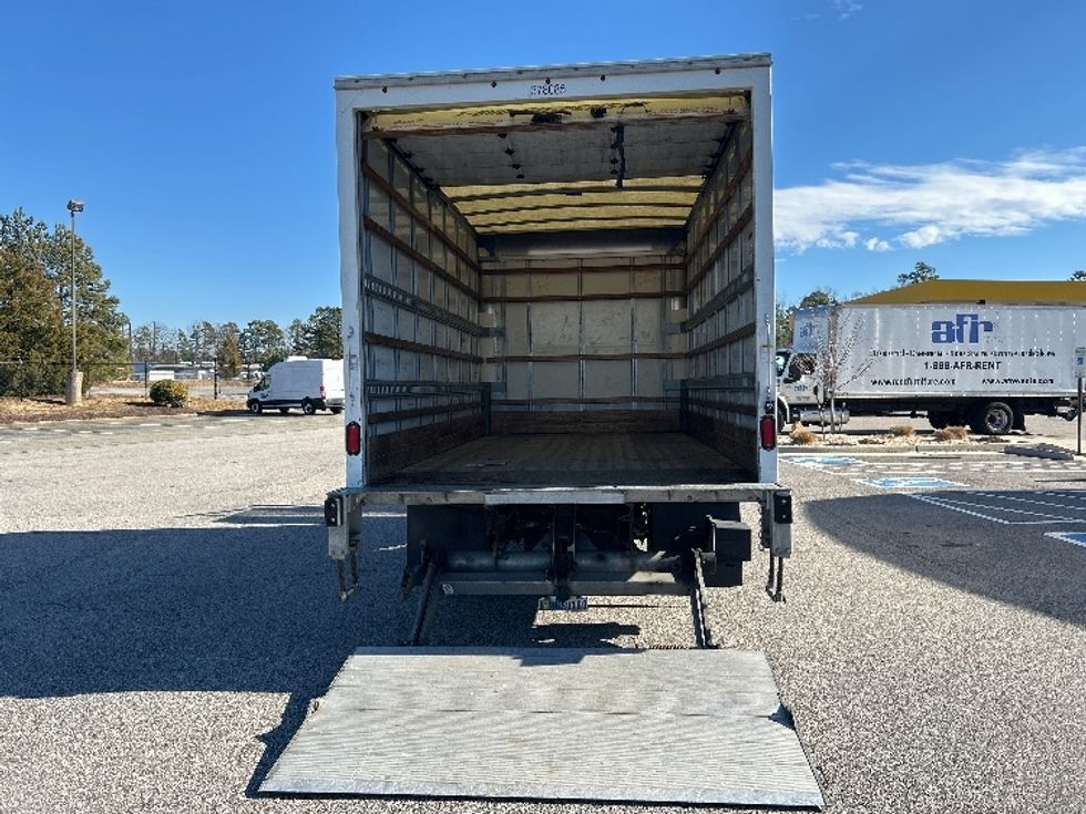 Light Duty Box Truck-Light and Medium Duty Trucks-Isuzu-2020-NPR EFI-Huntington-WV-138,067\n\t\tmiles-$ 34,500 - Image 8