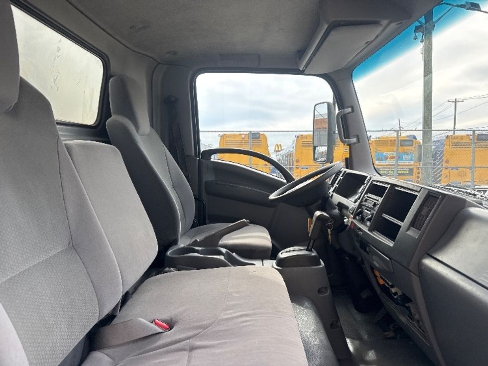Light Duty Box Truck-Light and Medium Duty Trucks-Isuzu-2020-NPR EFI-Jamaica-NY-67,573\n\t\tmiles-$ 41,000 - Image 22