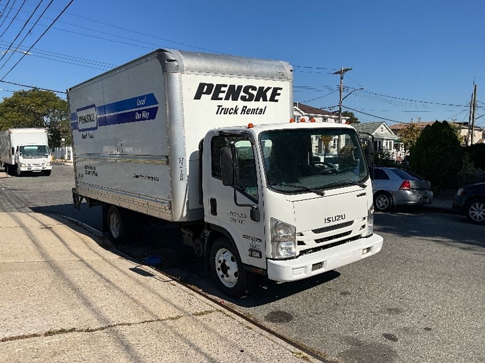Light Duty Box Truck-Light and Medium Duty Trucks-Isuzu-2020-NPR EFI-Jamaica-NY-98,727\n\t\tmiles-$ 37,750 - Image 1