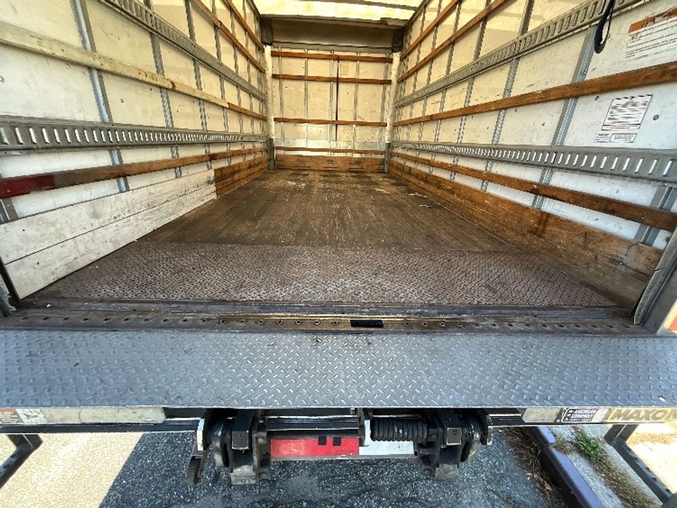 Light Duty Box Truck-Light and Medium Duty Trucks-Isuzu-2020-NPR EFI-Jamaica-NY-98,727\n\t\tmiles-$ 37,750 - Image 10