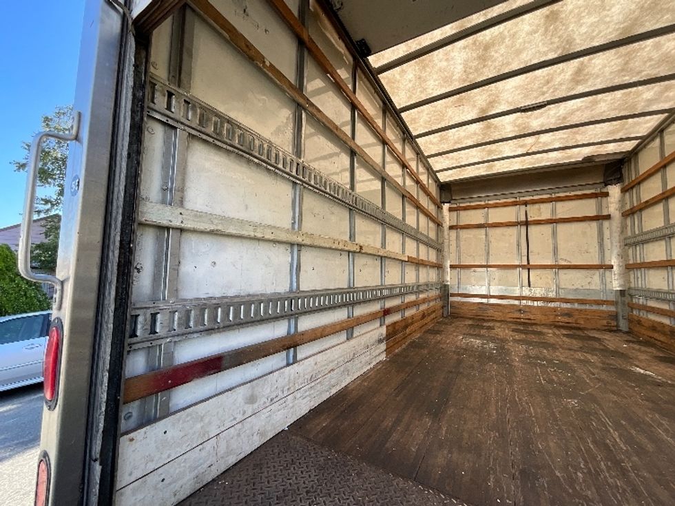 Light Duty Box Truck-Light and Medium Duty Trucks-Isuzu-2020-NPR EFI-Jamaica-NY-98,727\n\t\tmiles-$ 37,750 - Image 11