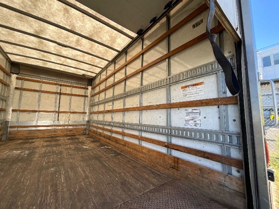 Light Duty Box Truck-Light and Medium Duty Trucks-Isuzu-2020-NPR EFI-Jamaica-NY-98,727\n\t\tmiles-$ 37,750 - Image 12