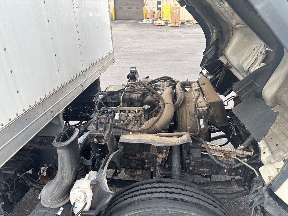 Light Duty Box Truck-Light and Medium Duty Trucks-Isuzu-2020-NPR EFI-Jessup-MD-69,860\n\t\tmiles-$ 41,250 - Image 23