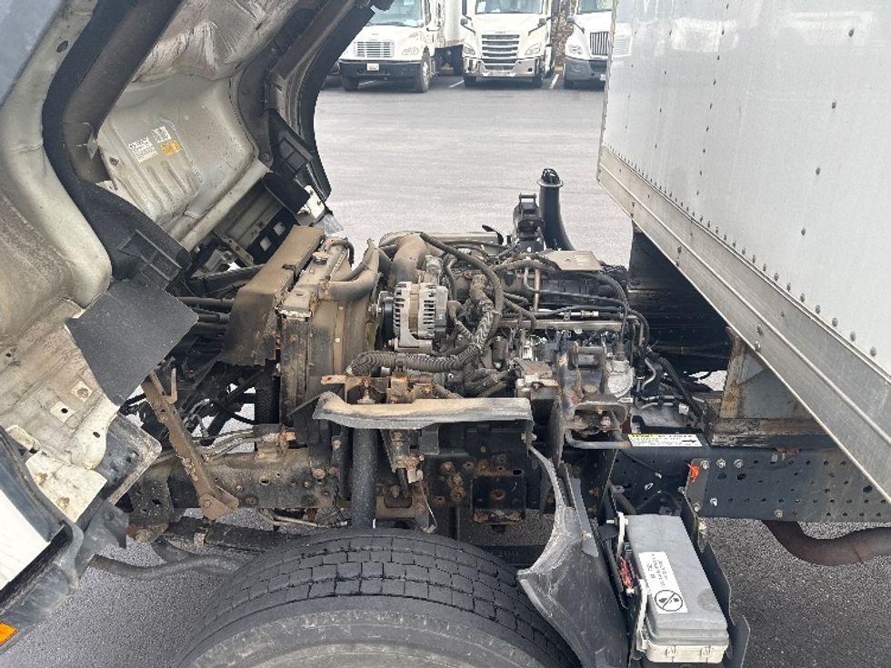 Light Duty Box Truck-Light and Medium Duty Trucks-Isuzu-2020-NPR EFI-Jessup-MD-69,860\n\t\tmiles-$ 41,250 - Image 24