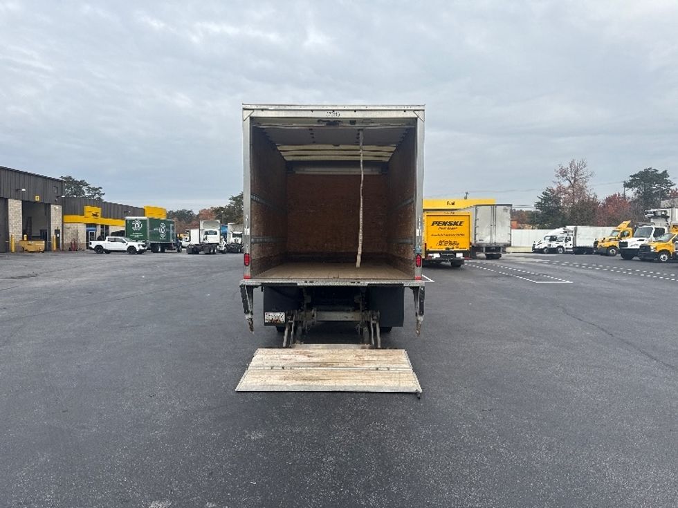 Light Duty Box Truck-Light and Medium Duty Trucks-Isuzu-2020-NPR EFI-Jessup-MD-69,860\n\t\tmiles-$ 41,250 - Image 9