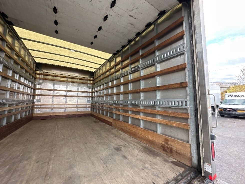 Light Duty Box Truck-Light and Medium Duty Trucks-Isuzu-2020-NPR EFI-Kearny-NJ-144,331\n\t\tmiles-$ 31,000 - Image 12