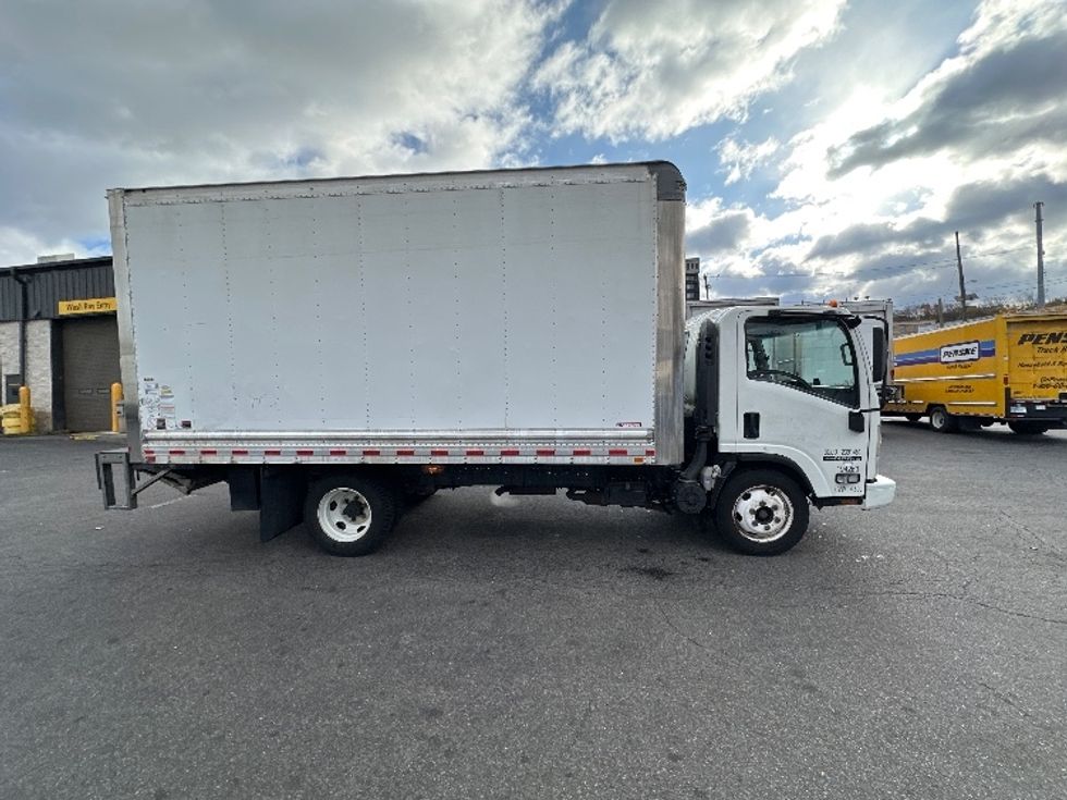 Light Duty Box Truck-Light and Medium Duty Trucks-Isuzu-2020-NPR EFI-Kearny-NJ-144,331\n\t\tmiles-$ 31,000 - Image 15