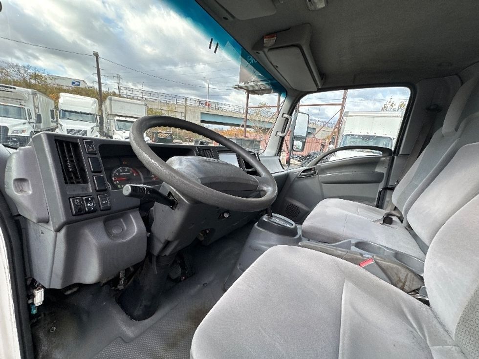 Light Duty Box Truck-Light and Medium Duty Trucks-Isuzu-2020-NPR EFI-Kearny-NJ-144,331\n\t\tmiles-$ 31,000 - Image 17