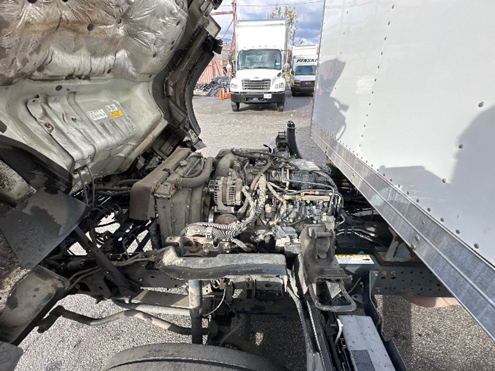 Light Duty Box Truck-Light and Medium Duty Trucks-Isuzu-2020-NPR EFI-Kearny-NJ-144,331\n\t\tmiles-$ 31,000 - Image 23