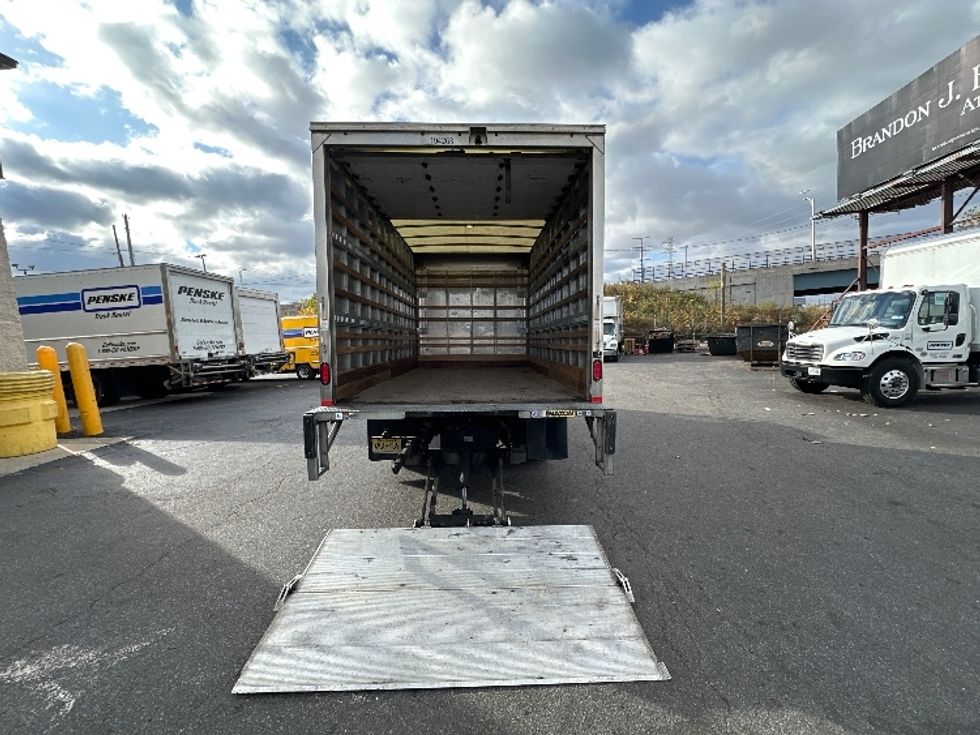 Light Duty Box Truck-Light and Medium Duty Trucks-Isuzu-2020-NPR EFI-Kearny-NJ-144,331\n\t\tmiles-$ 31,000 - Image 9