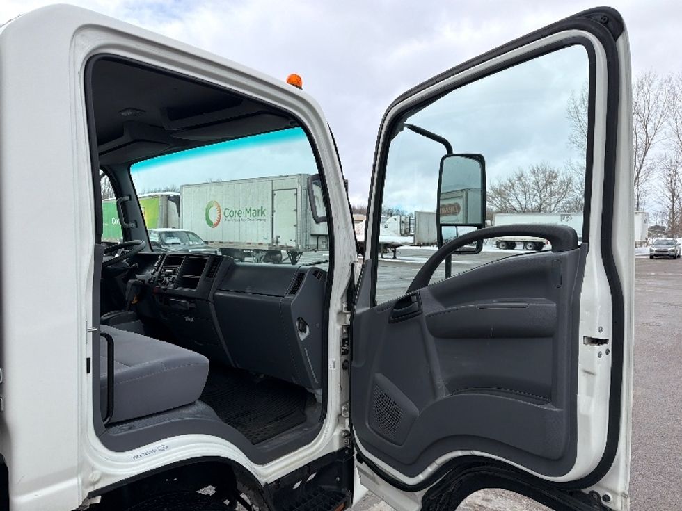 Light Duty Box Truck-Light and Medium Duty Trucks-Isuzu-2020-NPR EFI-Lansing-MI-50,069\n\t\tmiles-$ 38,500 - Image 19
