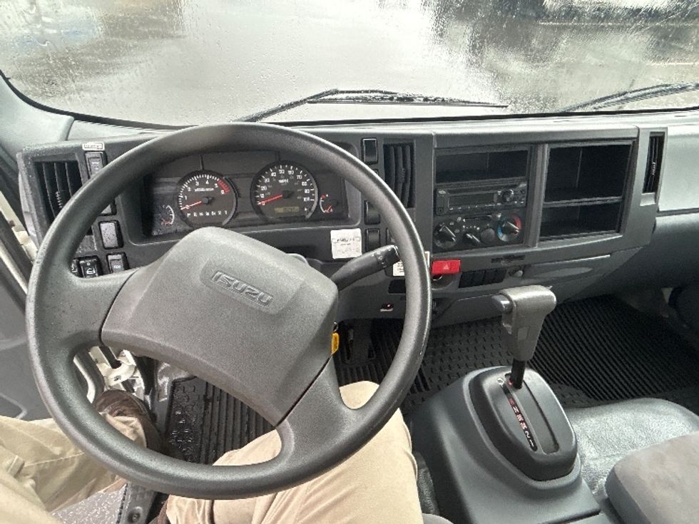 Light Duty Box Truck-Light and Medium Duty Trucks-Isuzu-2020-NPR EFI-Linden-NJ-100,269\n\t\tmiles-$ 37,750 - Image 18