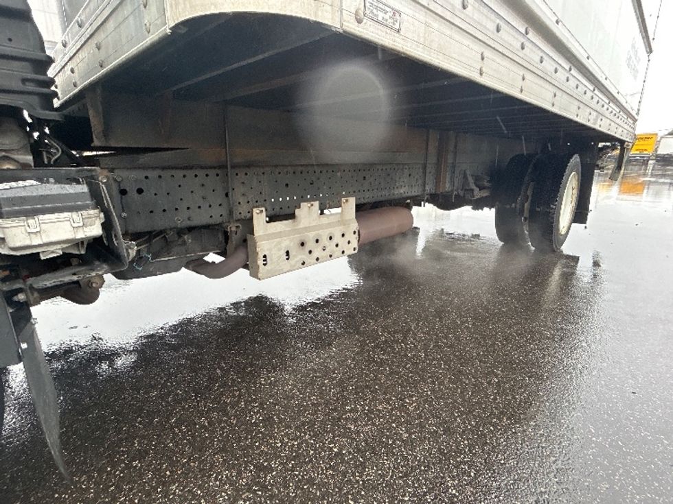 Light Duty Box Truck-Light and Medium Duty Trucks-Isuzu-2020-NPR EFI-Linden-NJ-100,269\n\t\tmiles-$ 37,750 - Image 5