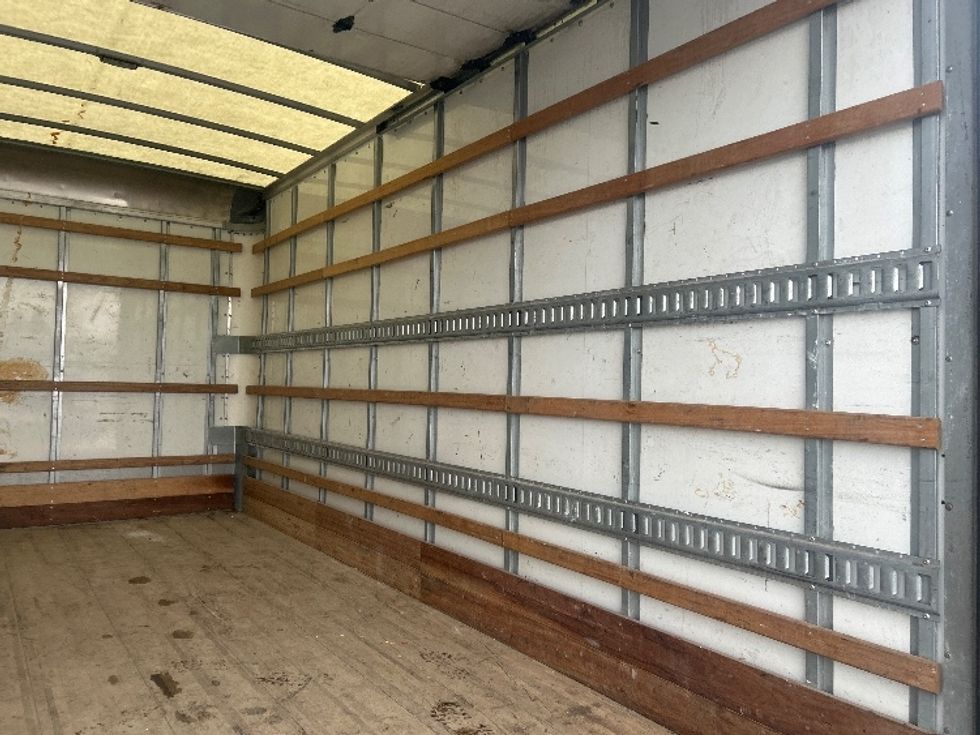 Light Duty Box Truck-Light and Medium Duty Trucks-Isuzu-2020-NPR EFI-Londonderry-NH-48,066\n\t\tmiles-$ 40,250 - Image 12