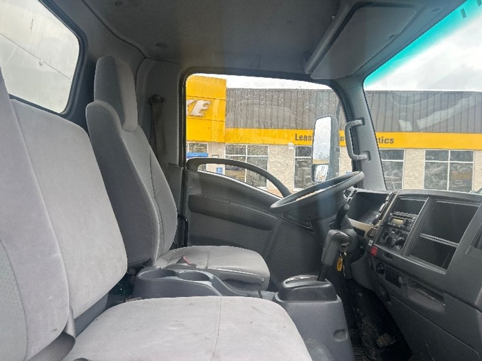 Light Duty Box Truck-Light and Medium Duty Trucks-Isuzu-2020-NPR EFI-Londonderry-NH-48,066\n\t\tmiles-$ 40,250 - Image 22