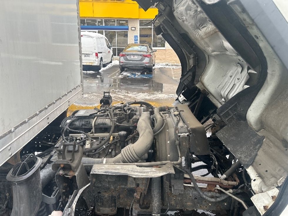 Light Duty Box Truck-Light and Medium Duty Trucks-Isuzu-2020-NPR EFI-Londonderry-NH-48,066\n\t\tmiles-$ 40,250 - Image 23