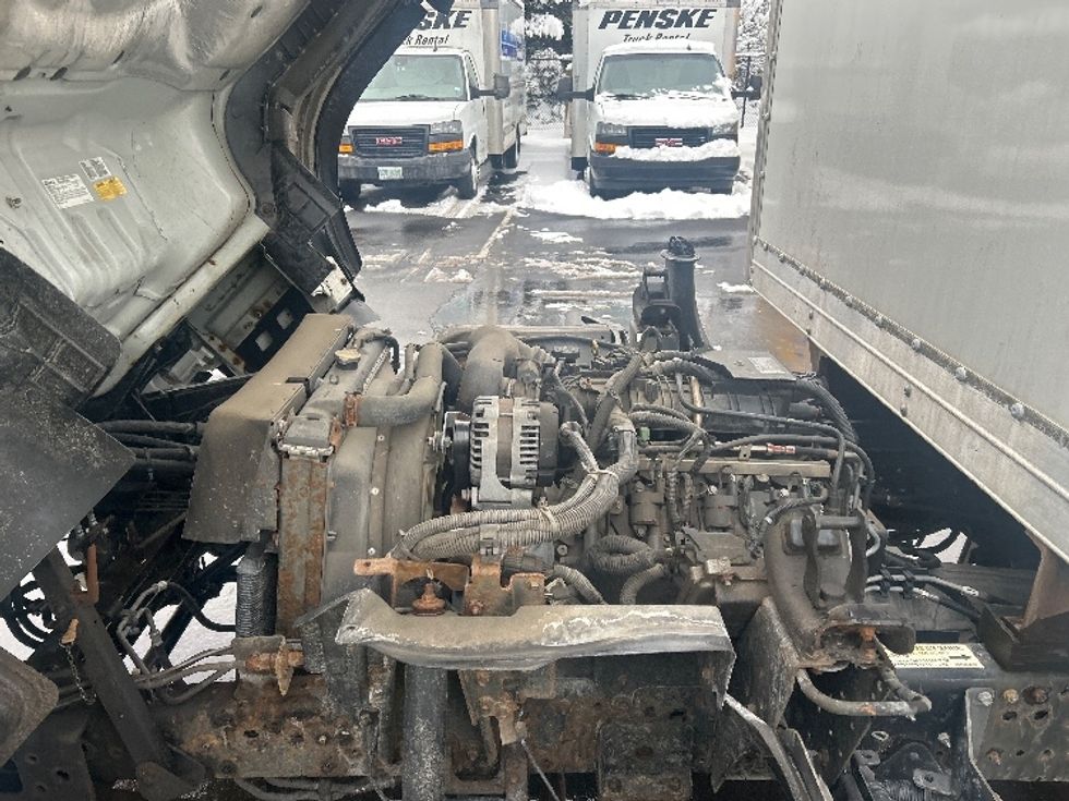 Light Duty Box Truck-Light and Medium Duty Trucks-Isuzu-2020-NPR EFI-Londonderry-NH-48,066\n\t\tmiles-$ 40,250 - Image 24