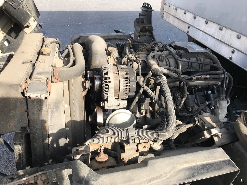 Light Duty Box Truck-Light and Medium Duty Trucks-Isuzu-2020-NPR EFI-Londonderry-NH-77,633\n\t\tmiles-$ 36,500 - Image 24