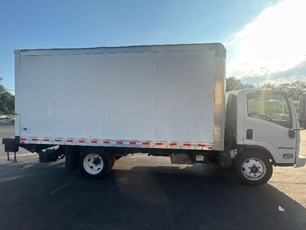 Light Duty Box Truck-Light and Medium Duty Trucks-Isuzu-2020-NPR EFI-Louisville-KY-39,658\n\t\tmiles-$ 44,750 - Image 15