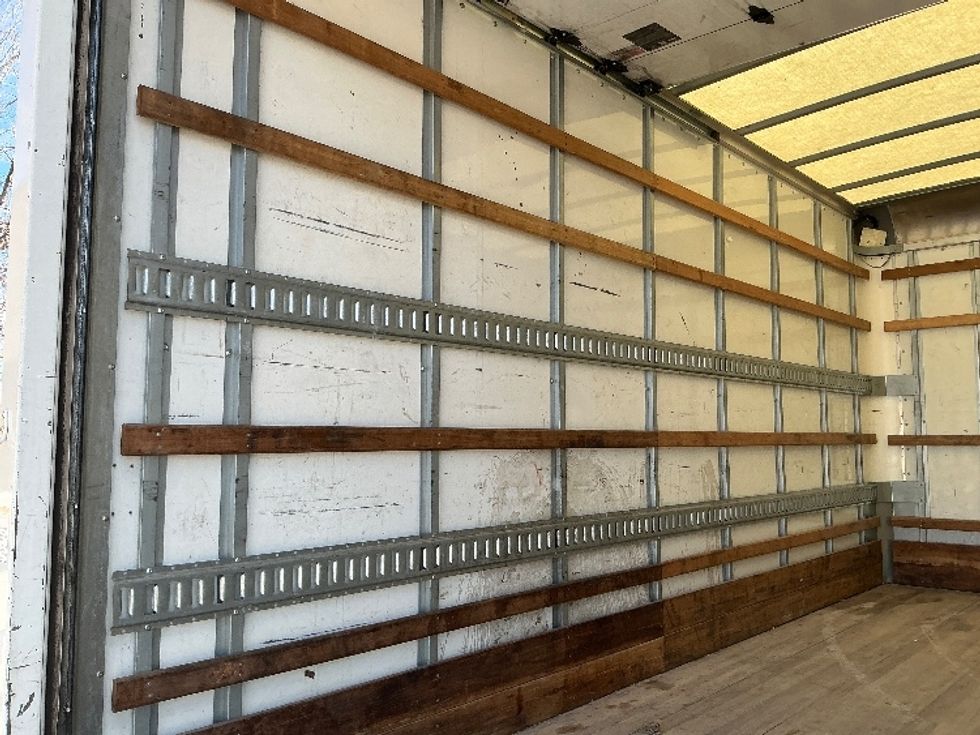 Light Duty Box Truck-Light and Medium Duty Trucks-Isuzu-2020-NPR EFI-Mebane-NC-103,696\n\t\tmiles-$ 38,250 - Image 11