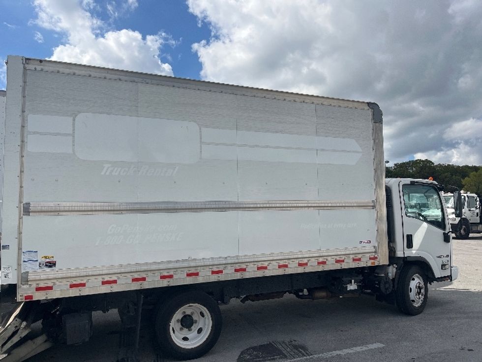 Light Duty Box Truck-Light and Medium Duty Trucks-Isuzu-2020-NPR EFI-Medley-FL-103,364\n\t\tmiles-$ 37,500 - Image 12