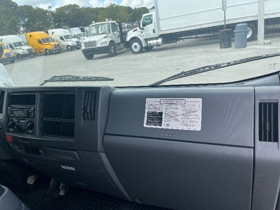 Light Duty Box Truck-Light and Medium Duty Trucks-Isuzu-2020-NPR EFI-Medley-FL-103,364\n\t\tmiles-$ 37,500 - Image 18