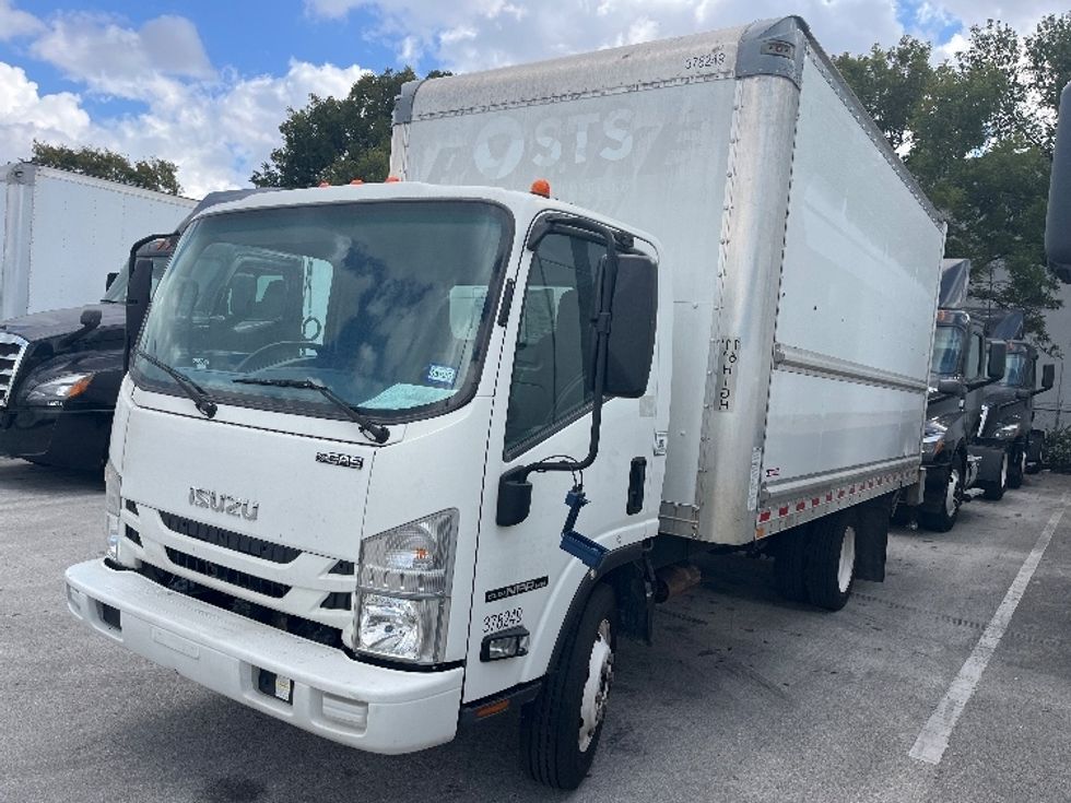Light Duty Box Truck-Light and Medium Duty Trucks-Isuzu-2020-NPR EFI-Medley-FL-103,364\n\t\tmiles-$ 37,500 - Image 3