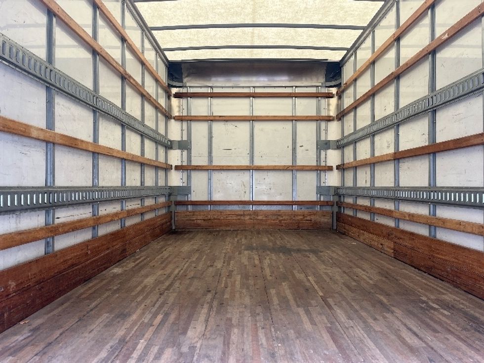 Light Duty Box Truck-Light and Medium Duty Trucks-Isuzu-2020-NPR EFI-Medley-FL-103,364\n\t\tmiles-$ 37,500 - Image 8