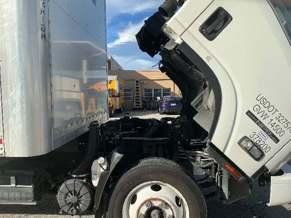 Light Duty Box Truck-Light and Medium Duty Trucks-Isuzu-2020-NPR EFI-Miami-FL-100,492\n\t\tmiles-$ 39,500 - Image 23