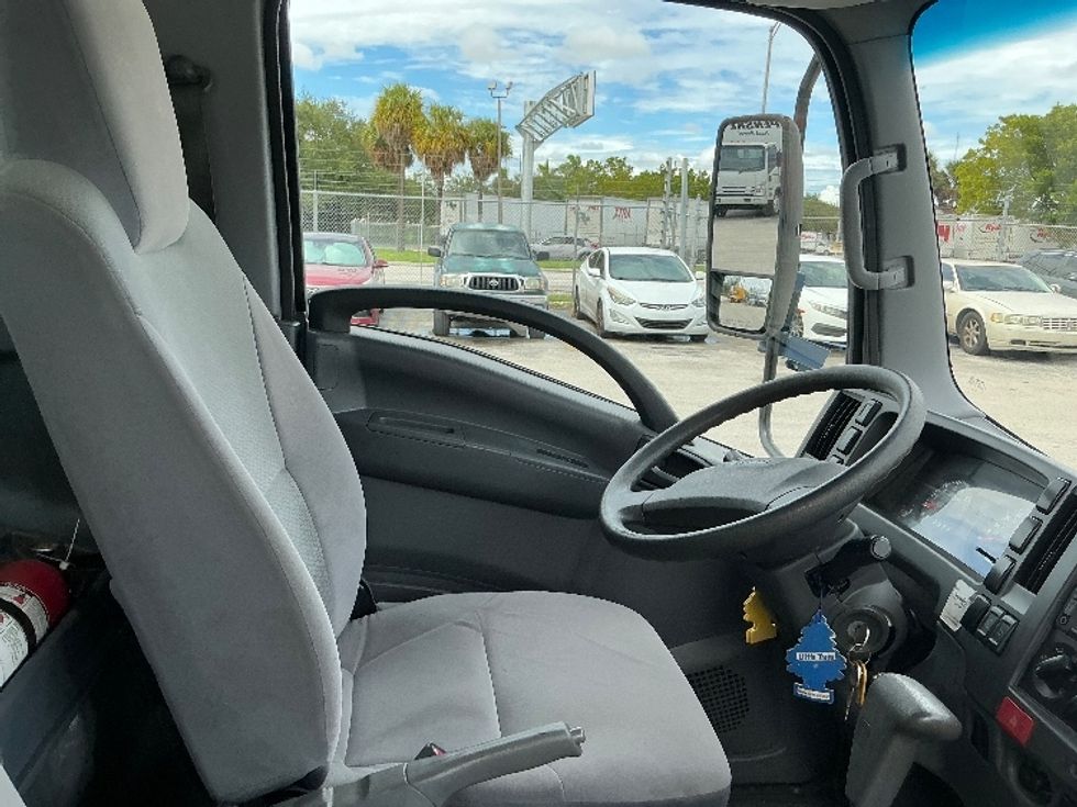 Light Duty Box Truck-Light and Medium Duty Trucks-Isuzu-2020-NPR EFI-Miami-FL-83,957\n\t\tmiles-$ 41,250 - Image 22