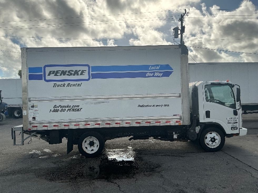 Light Duty Box Truck-Light and Medium Duty Trucks-Isuzu-2020-NPR EFI-Miami-FL-93,416\n\t\tmiles-$ 39,500 - Image 15