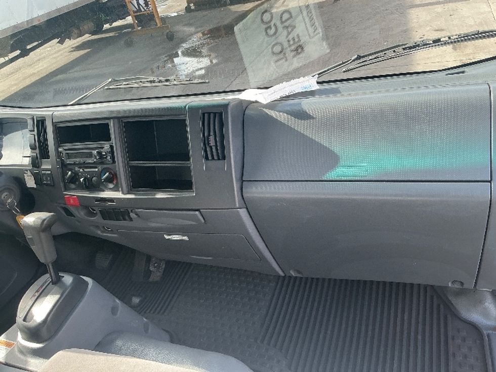 Light Duty Box Truck-Light and Medium Duty Trucks-Isuzu-2020-NPR EFI-Miami-FL-93,416\n\t\tmiles-$ 39,500 - Image 21