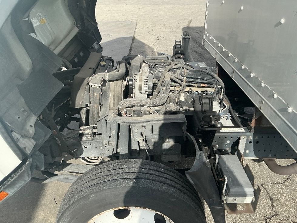 Light Duty Box Truck-Light and Medium Duty Trucks-Isuzu-2020-NPR EFI-Miami-FL-93,416\n\t\tmiles-$ 39,500 - Image 24