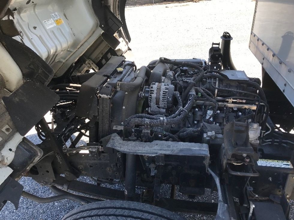 Light Duty Box Truck-Light and Medium Duty Trucks-Isuzu-2020-NPR EFI-Milford-DE-93,040\n\t\tmiles-$ 39,750 - Image 24